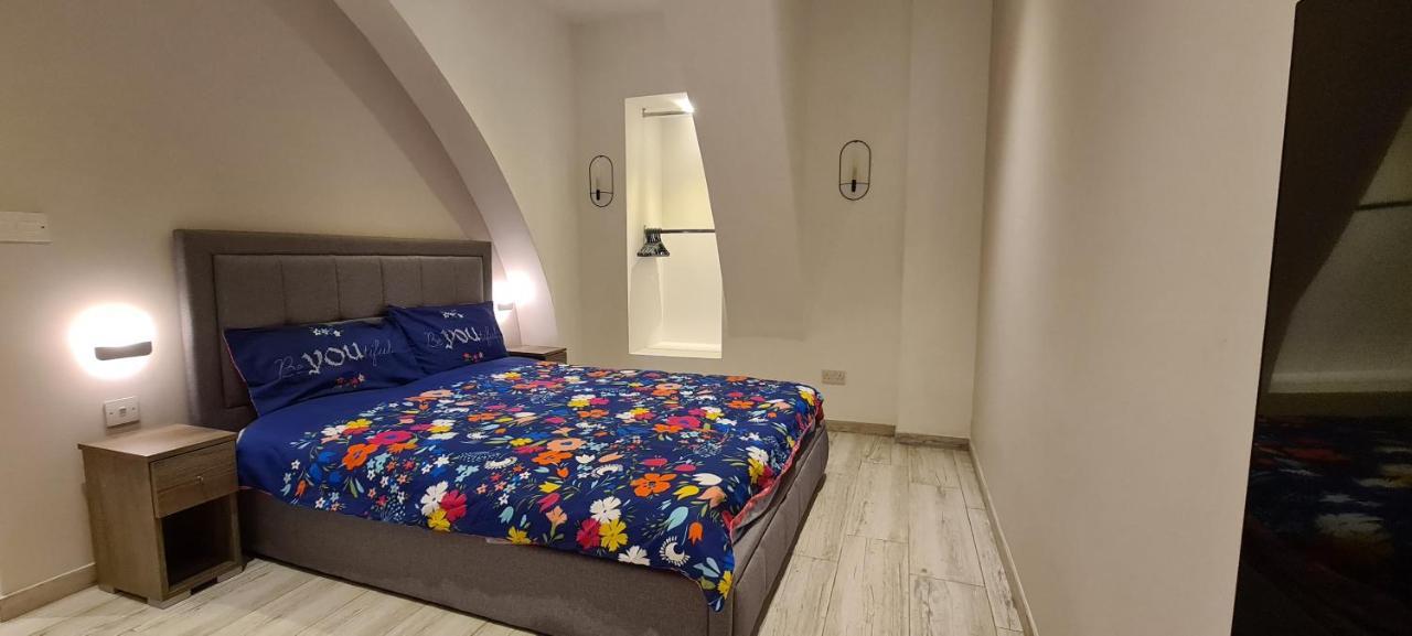 Highly Finished Studio Home In La Valletta Esterno foto