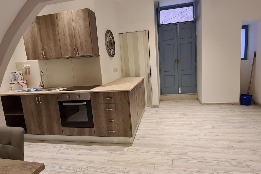 Highly Finished Studio Home In La Valletta Esterno foto