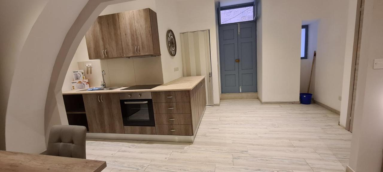 Highly Finished Studio Home In La Valletta Esterno foto